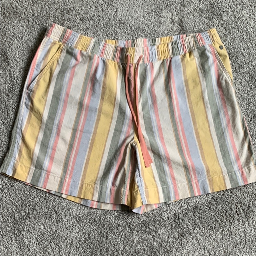 L.L. Bean Pastel Striped Shorts Favorite Fit Cotton blend size 16 pastel beach
